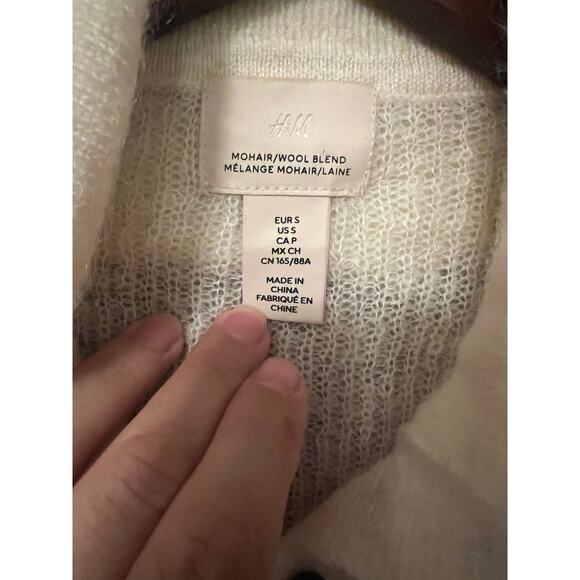 H&M Mohair wool blend collared top  size S beige cream henley preppy minimalist - Picture 2 of 7